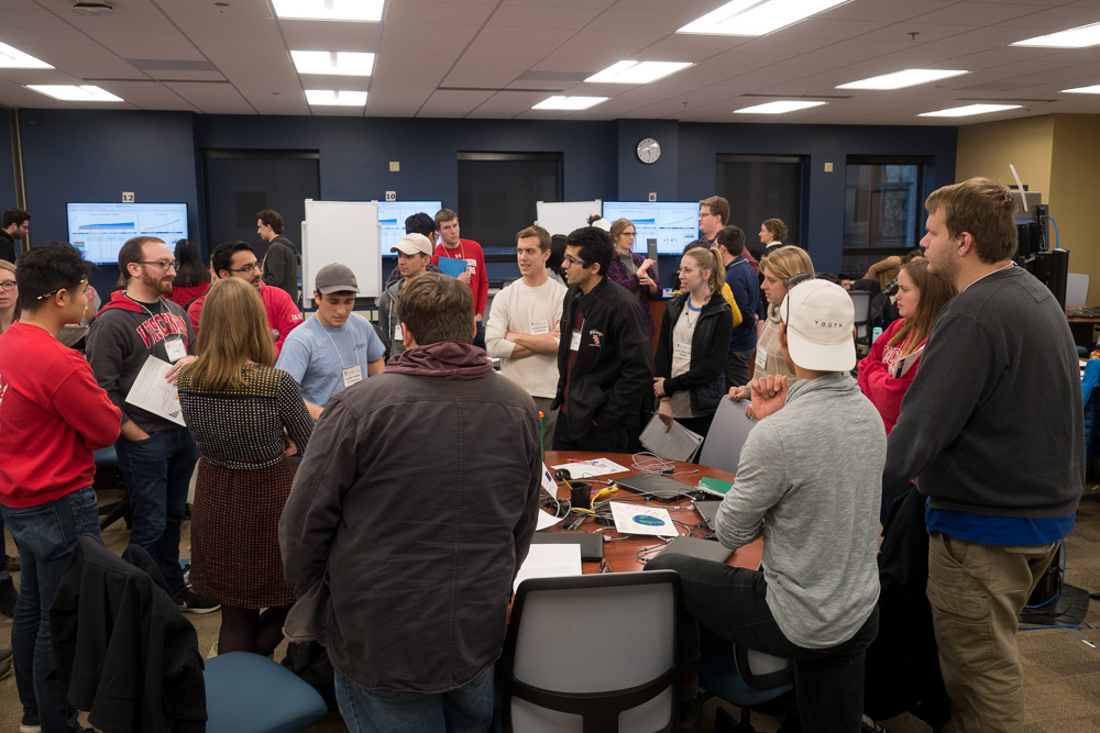 As the class nears its conclusion, students are highly active in their negotiations. Photo by Nathan Jandl.